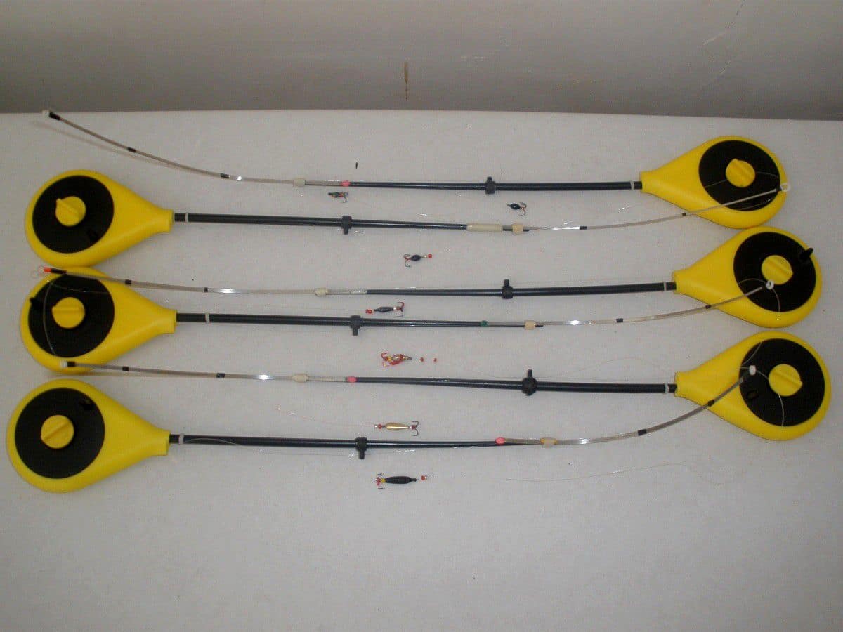 Ловля окуня на чертика зимой: выбор, техника проводки, снасть под безмотылку