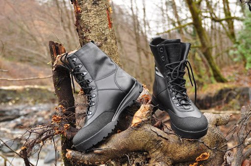 Демисезонная и осенняя обувь для рыбалки: как выбрать, что купить