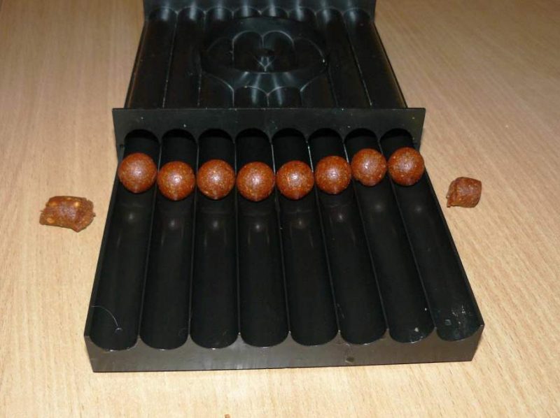 Раскаточная доска для изготовления бойлов: как сделать доску и бойлы