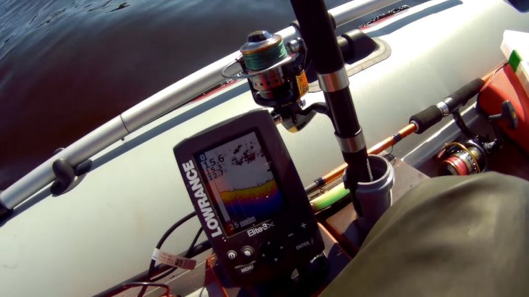 Ловля на спиннинг осенью с берега и лодки, на реках и жабовниках