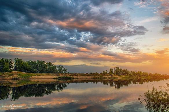 Рыбалка на Ахтубе осенью в сентябре, октябре и ноябре