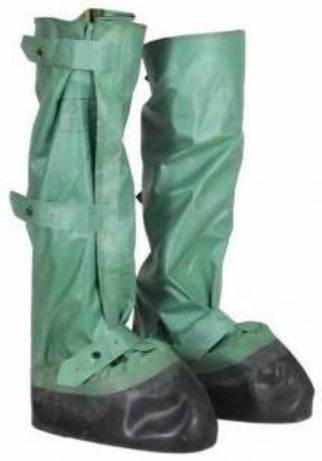 Демисезонная и осенняя обувь для рыбалки: как выбрать, что купить