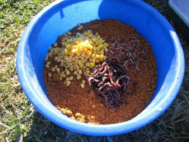 Лучшая прикормка для леща - как сделать и что купить