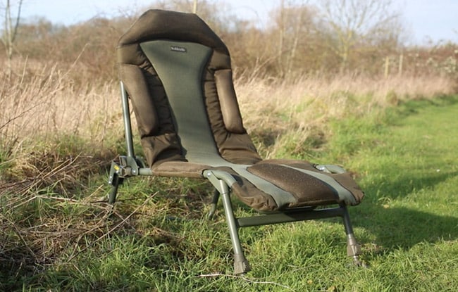 Как выбрать кресло для карповой рыбалки: критерии и модели, которые стоит купить