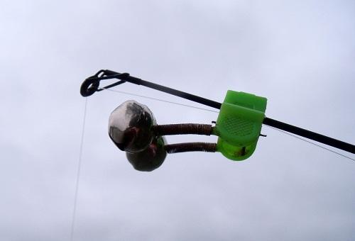 Как сделать донку закидушку для ловли сазана - простая и более уловистая сложная