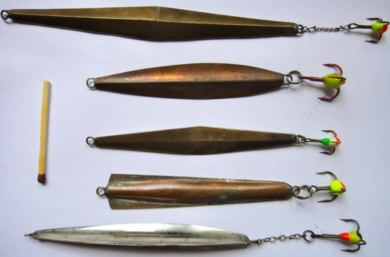 Ловля окуня на блесну зимой: когда и как использовать донные и вертикальные блесны