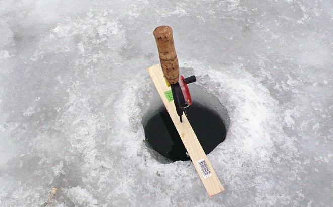 Ловля форели зимой на жерлицы и поставушки