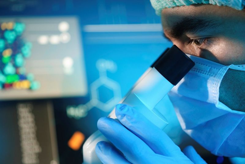 Биомедицинские технологии - где работать