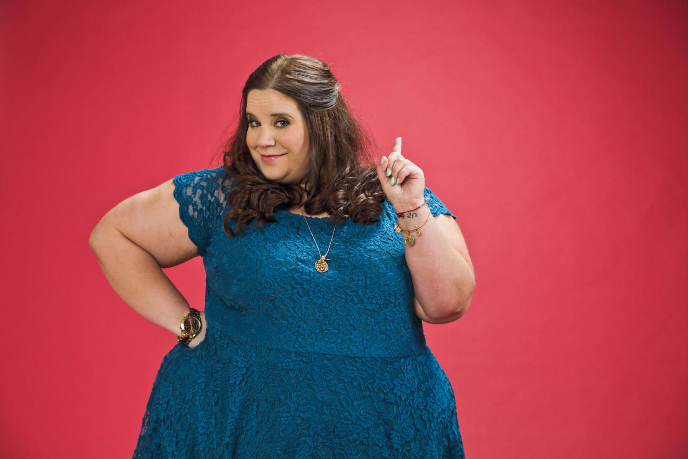 Статусы для женщин в самых жизненных картинках