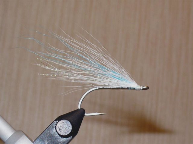 Для вязания этого вида насадки используют натуральные или синтетические волокна