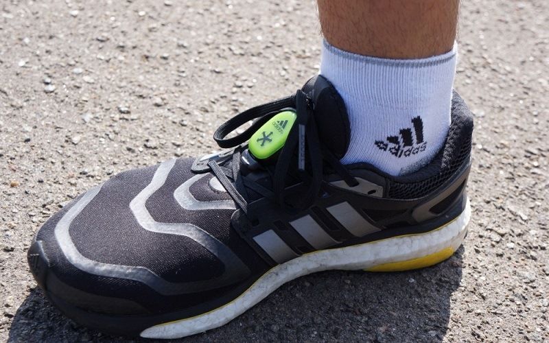 Кроссовки с чипами Adidas MiCoach