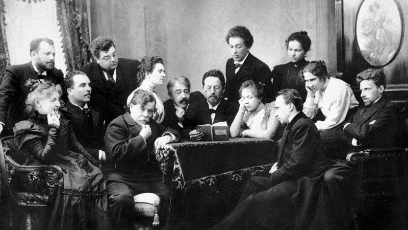 Чехов и труппа театра