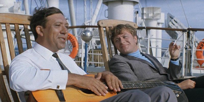 Кадр из фильма "Бриллиантовая рука"