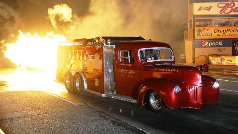 Самый быстрый грузовик для тушения пожаров