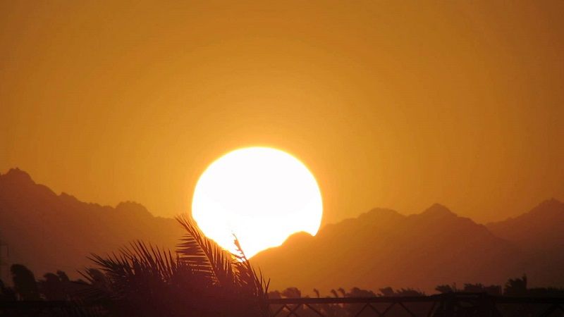 Белое солнце