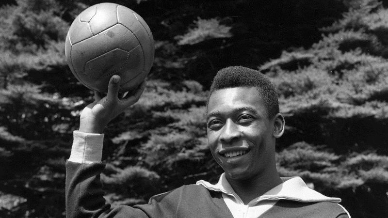 Футболист Пеле