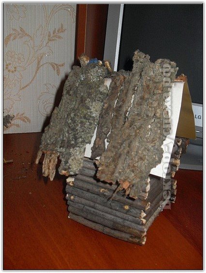 Избушка на курьих ножках своими руками из природного материала