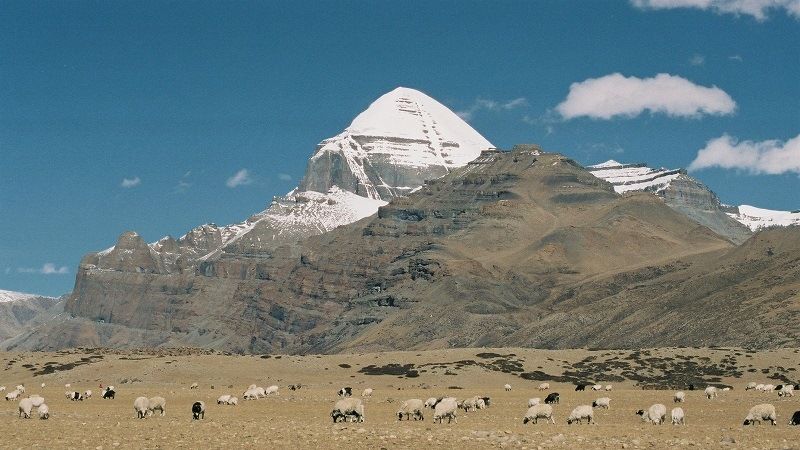 Белая пирамида