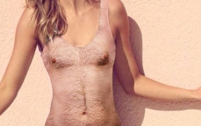 Необычный меховой купальник