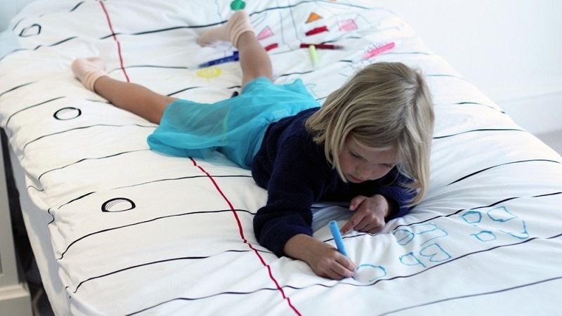 Постельное белье (фломастеры)