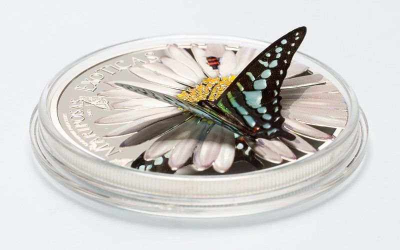 Серебряная монета "Камерунская бабочка"