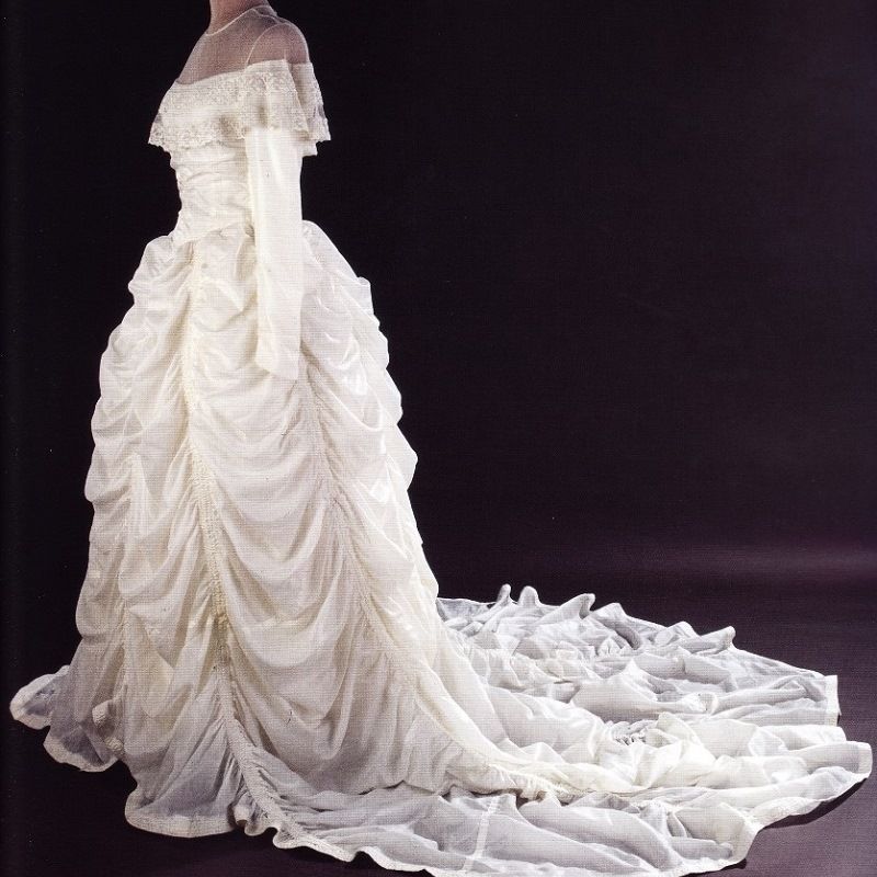 Свадебное платье из парашюта