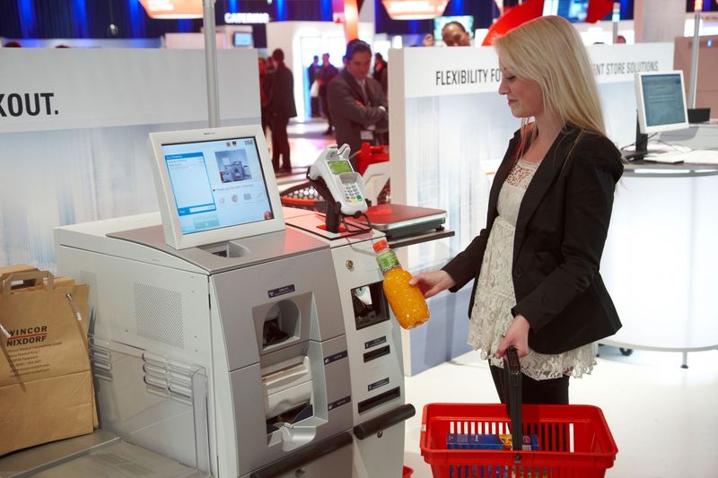 Кассы самообслуживания в супермаркетах