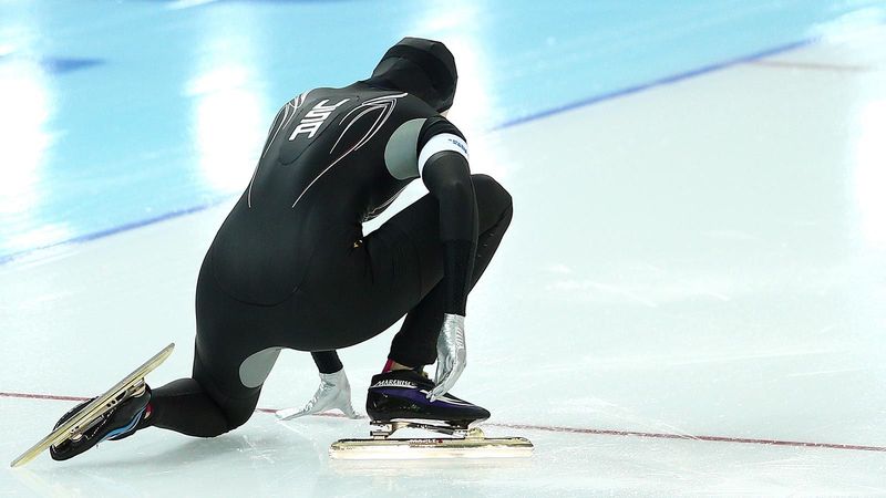 Under Armour Mach 39