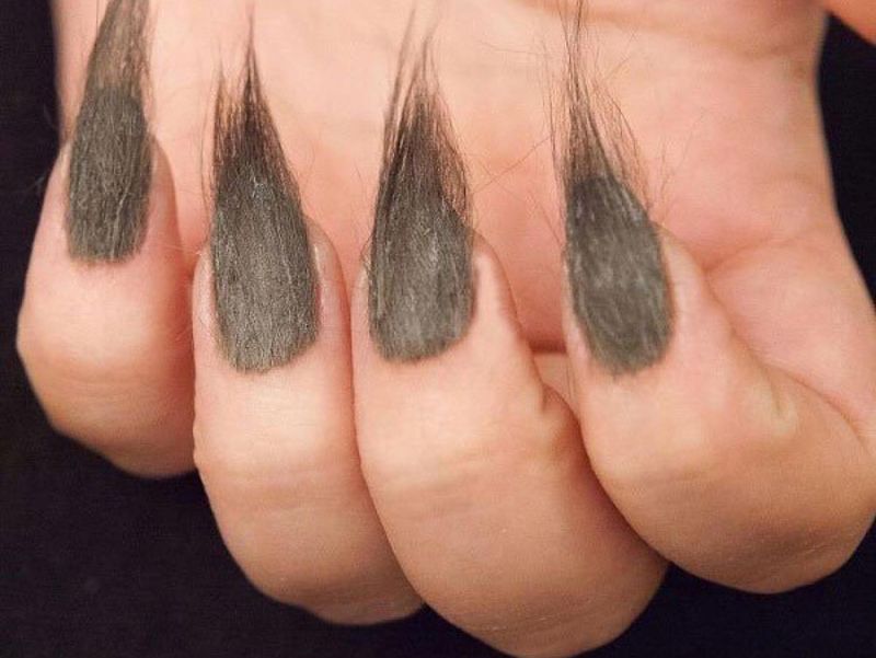 Меховой маникюр