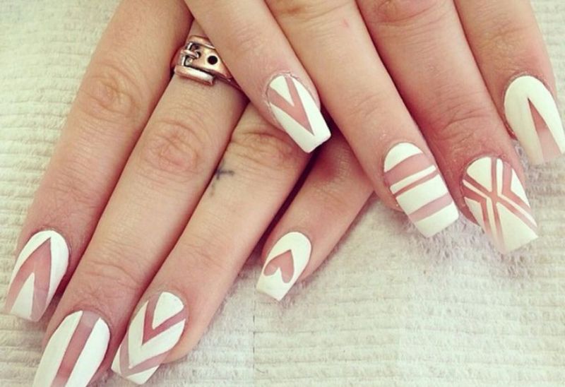 Негативный маникюр