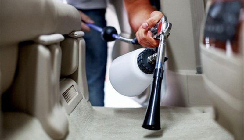 Аэрохимчистка салона автомобиля