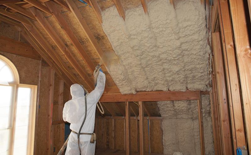 Вспененный полиуретан в утеплении