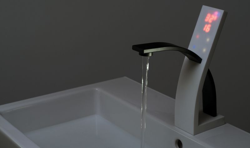 Умный смеситель