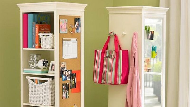 Многофункциональный стеллаж-вертушка