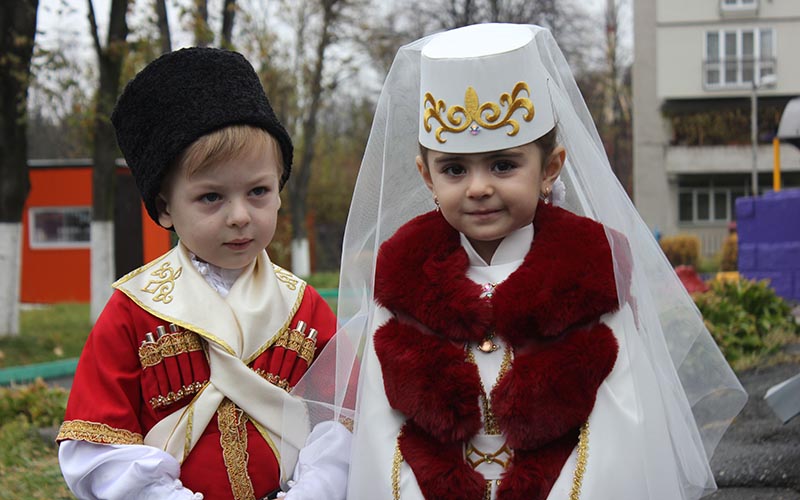 Осетинские дети