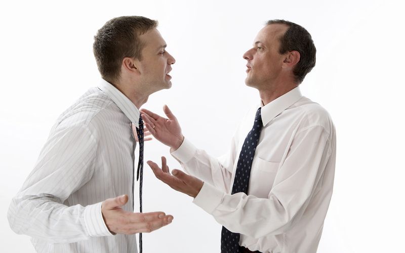 Конфликт коллег