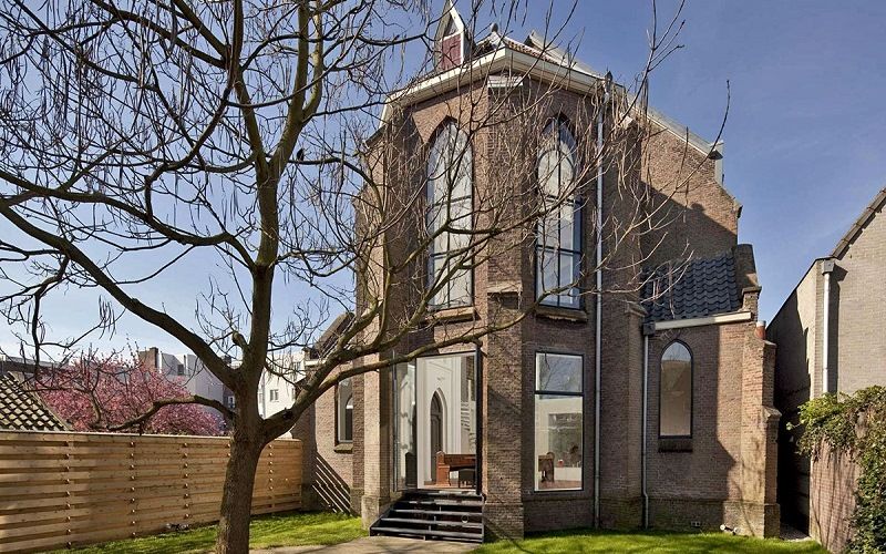 Дом-церковь от компании Zecc Architecten