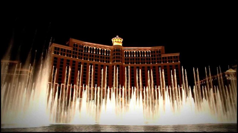 Танцующий фонтан в Лас-Вегасе