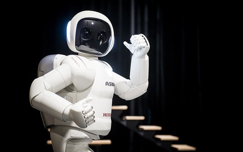 Робот ASIMO