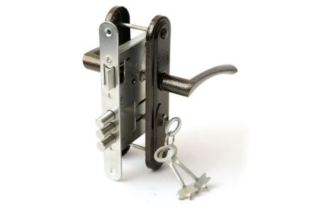 Состав металлического замка