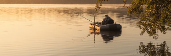 Спиннинг для ловли сазана с лодки