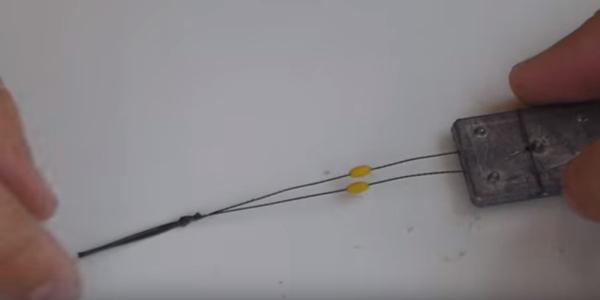 Связываем концы в петлю