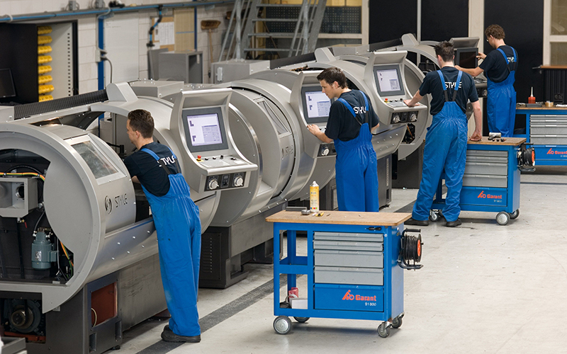 Наладчик оборудования с ЧПУ