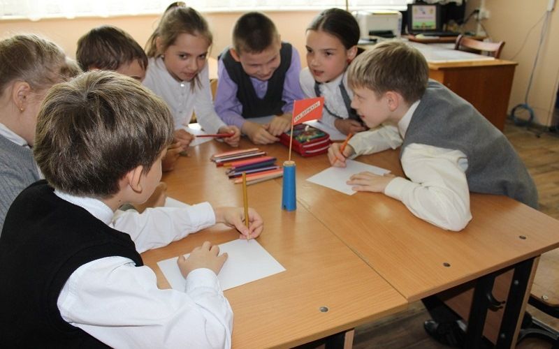 Групповая работа школьников