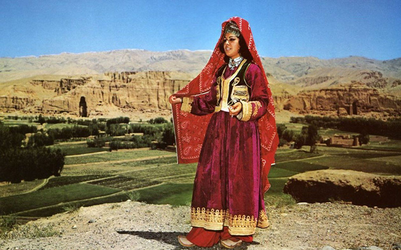 Афганский национальный женский костюм