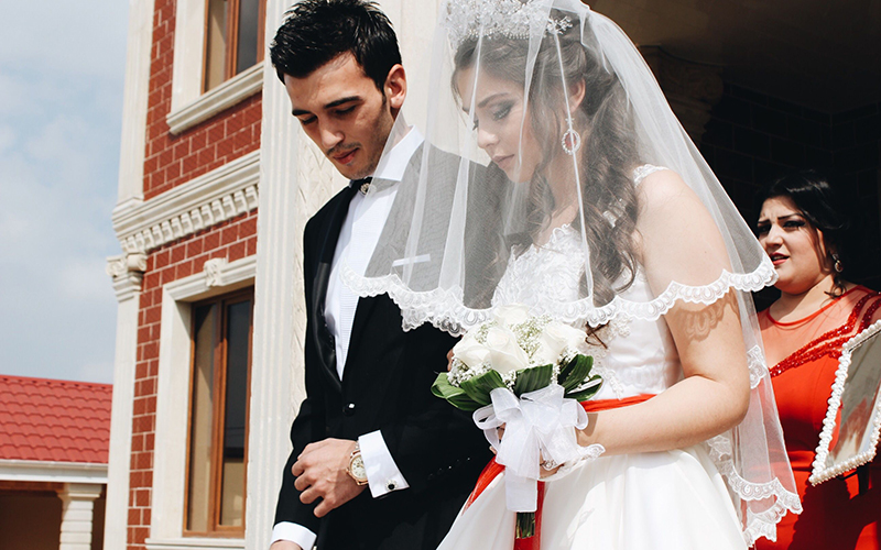 Парча бичини в Азербайджане