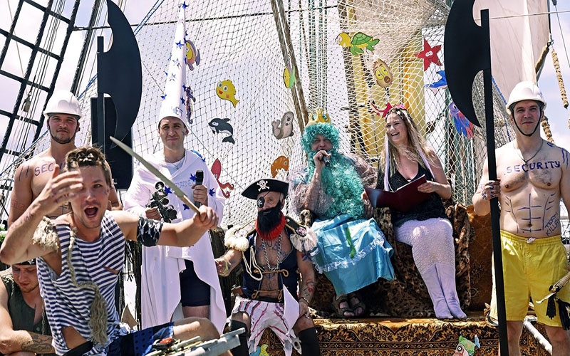 Посвящение в моряки