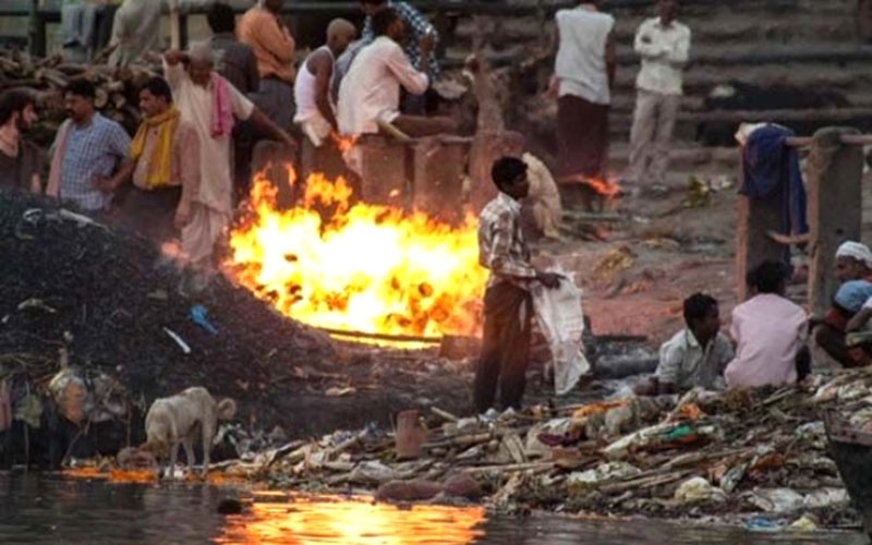 Погребение в индуизме