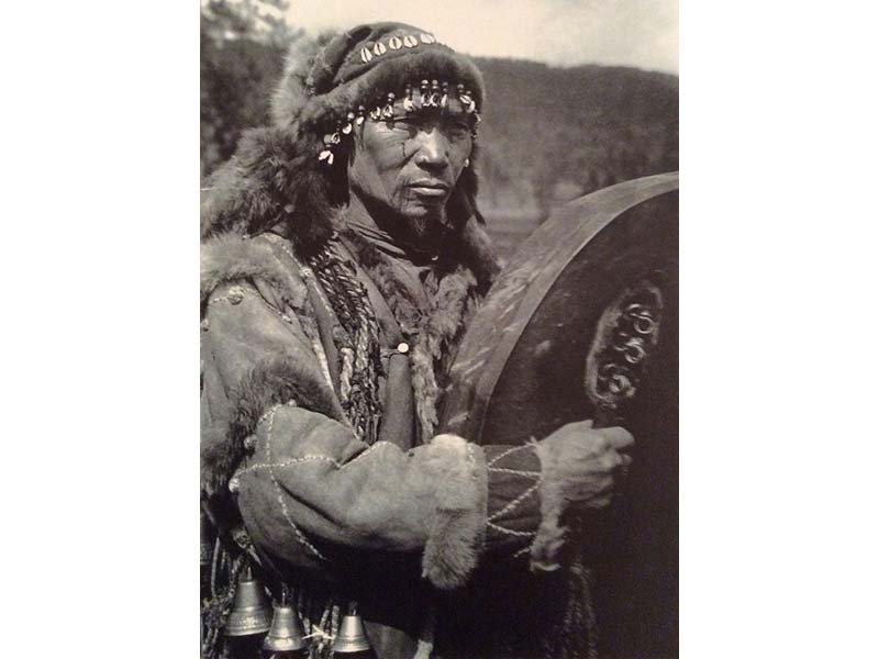 Алтайский шаман