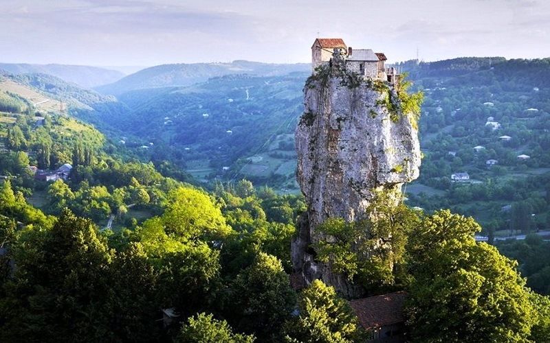 Столп Кацхи